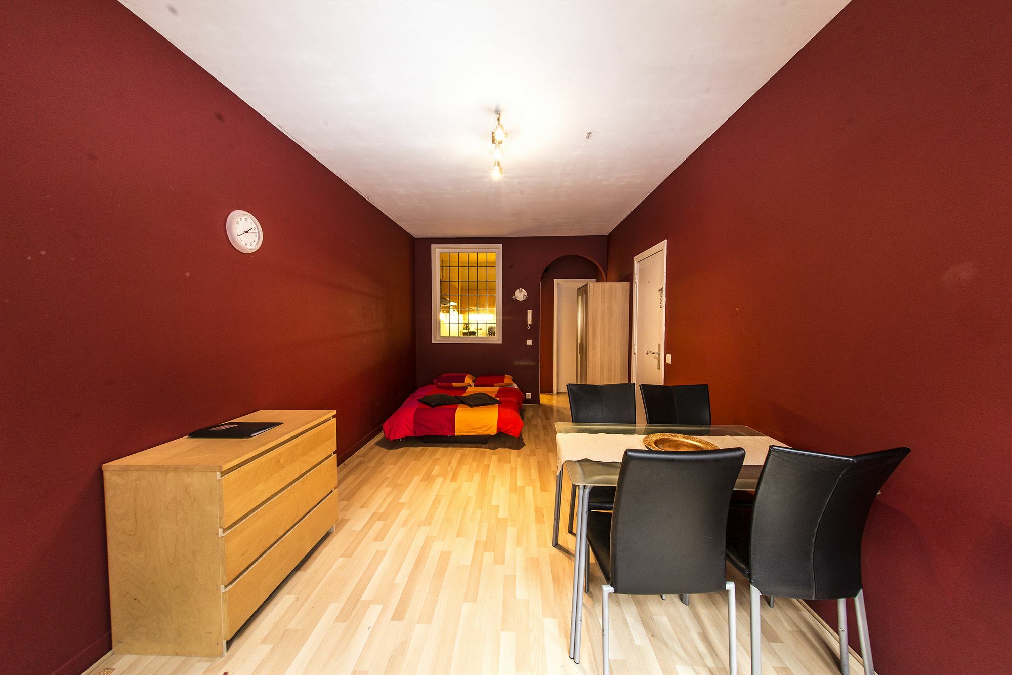Rentbynight Aparthotel Brussel Eksteriør bilde