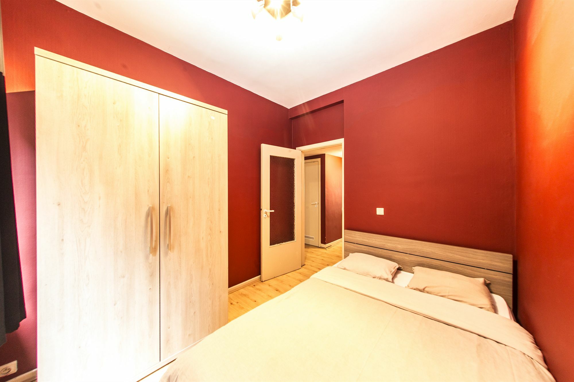 Rentbynight Aparthotel Brussel Eksteriør bilde